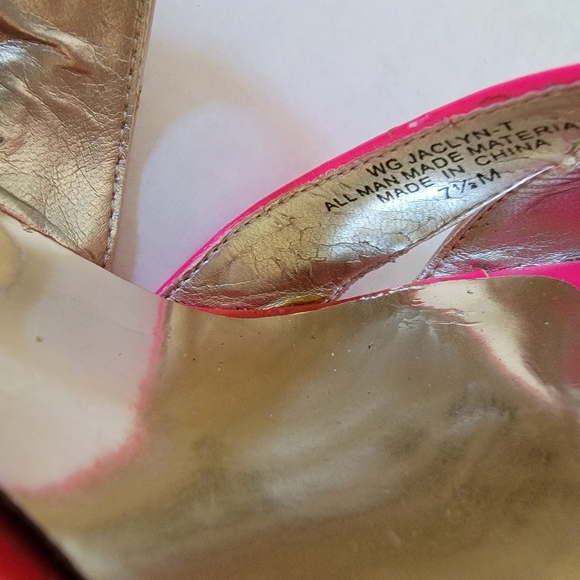 Guess Strappy High heel shoes. Pink and beige. Size 7 1/2 - Picture 7 of 10